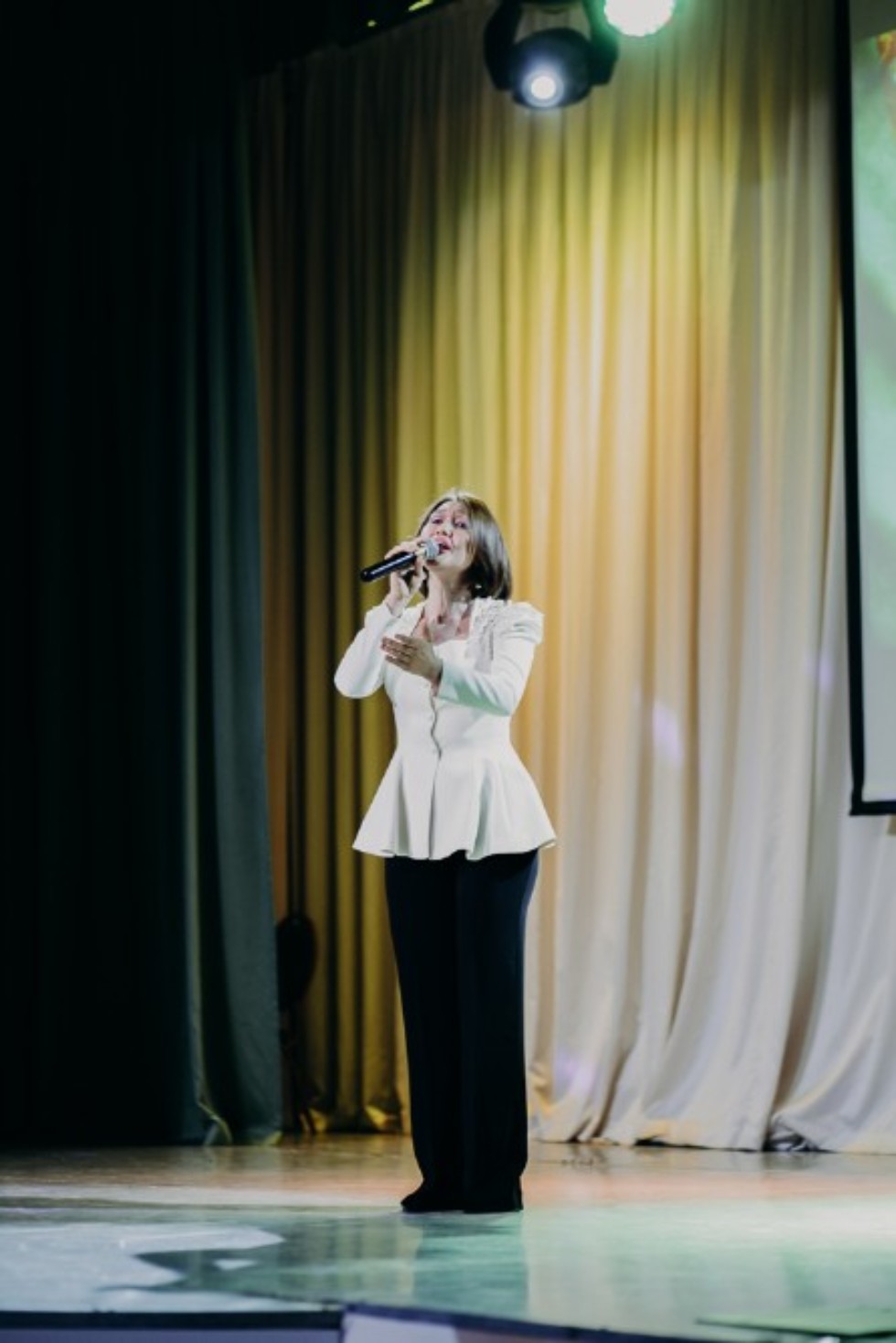 � ������ ���������� ������������� �����������, ����������� 30-����� ������������ ��������������� ��������� ����� �������������� � ���������� ����������