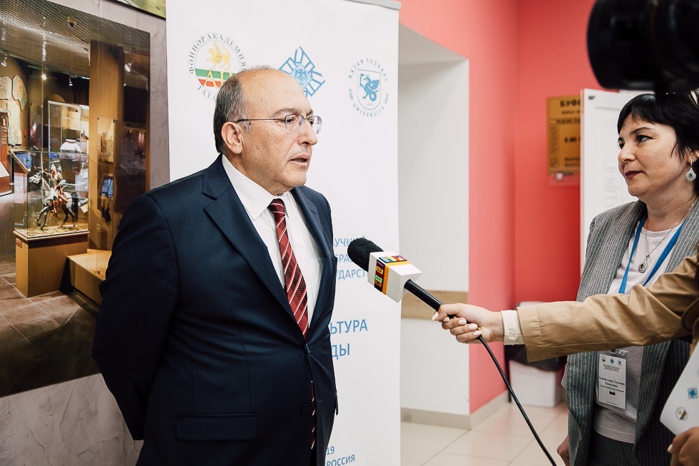 В Институте международных отношений проходит I Международный научный симпозиум 'История и культура Золотой Орды' В Институте международных отношений проходит I Международный научный симпозиум 'История и культура Золотой Орды'