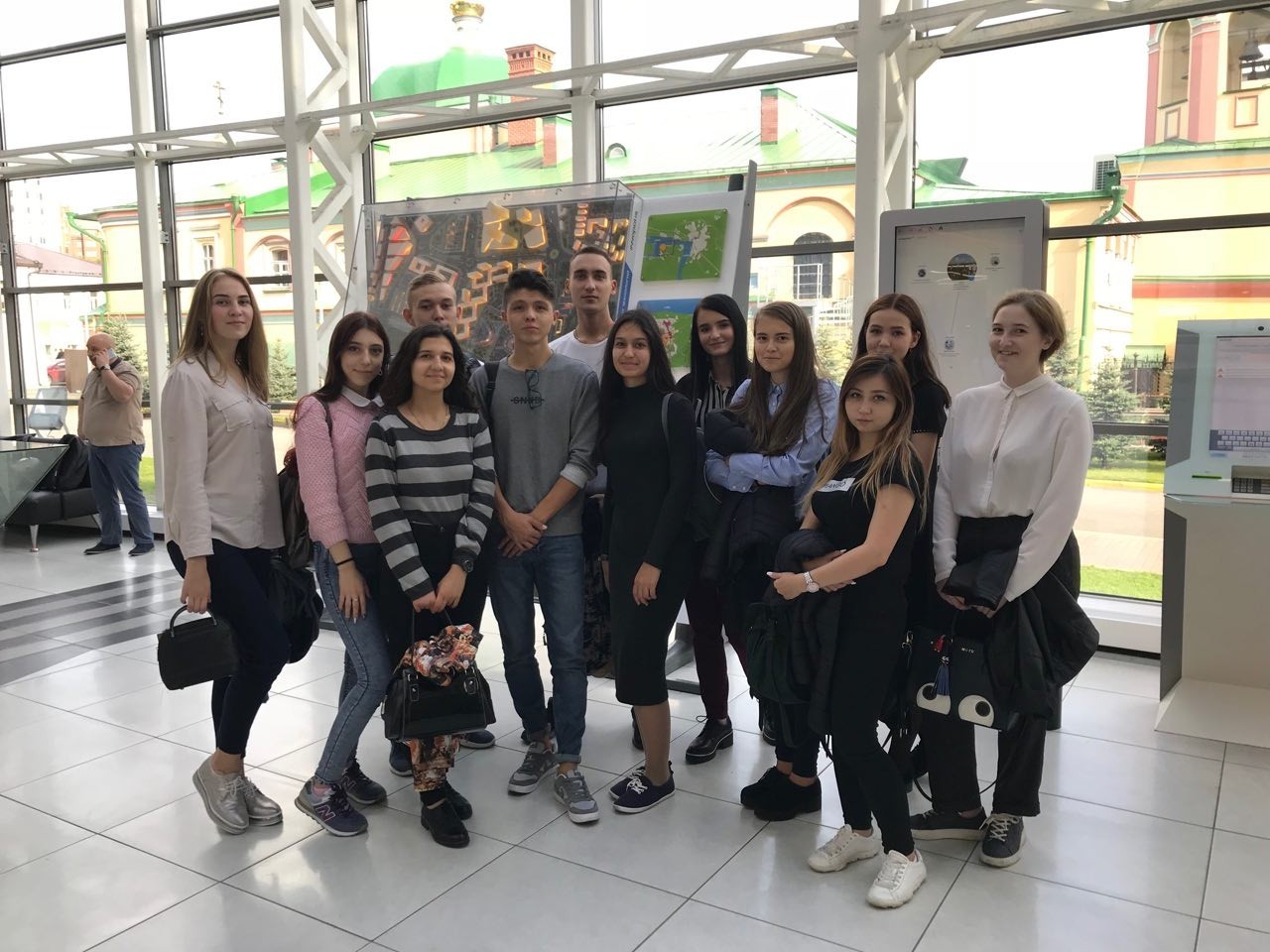 Академические лидеры ИУЭФ посетили it-парк Академические лидеры ИУЭФ посетили it-парк