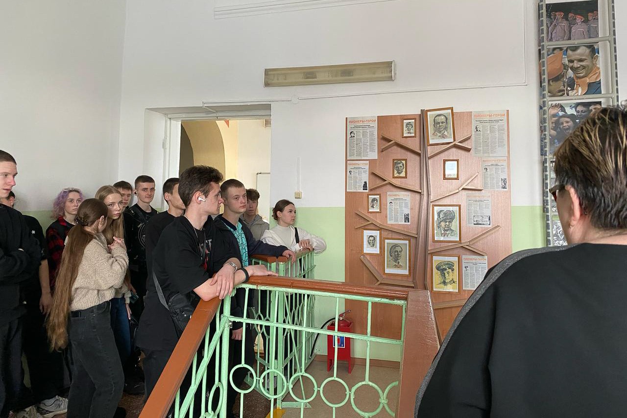 Старшеклассники из Лисичанска познакомились с образовательными возможностями отделения психологии и педагогики Старшеклассники из Лисичанска познакомились с образовательными возможностями отделения психологии и педагогики