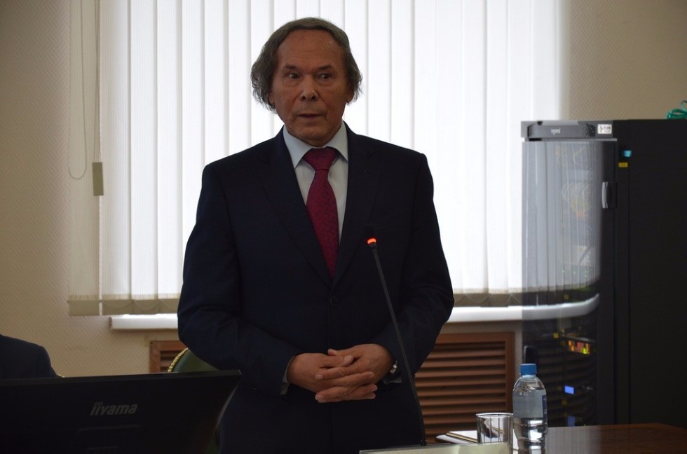 � ��� �������� ������ ������������� ������������ ����� '������� ������ � ���������� ���� '������� ��� ����'