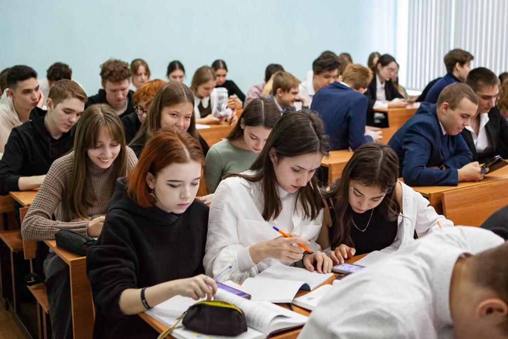 Элективные курсы 'Основы психологии и педагогики' для профильных психолого-педагогических классов в Елабужском институте КФУ: продолжение следует... Элективные курсы 'Основы психологии и педагогики' для профильных психолого-педагогических классов в Елабужском институте КФУ: продолжение следует...