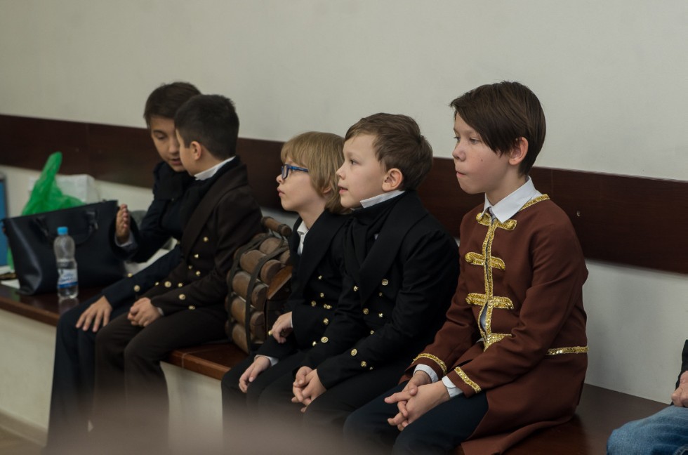 В детском театре КФУ 'Радуга' прошла премьера спектакля 'Россия мне раскрылась в тебе, Казанский университет!' В детском театре КФУ 'Радуга' прошла премьера спектакля 'Россия мне раскрылась в тебе, Казанский университет!'