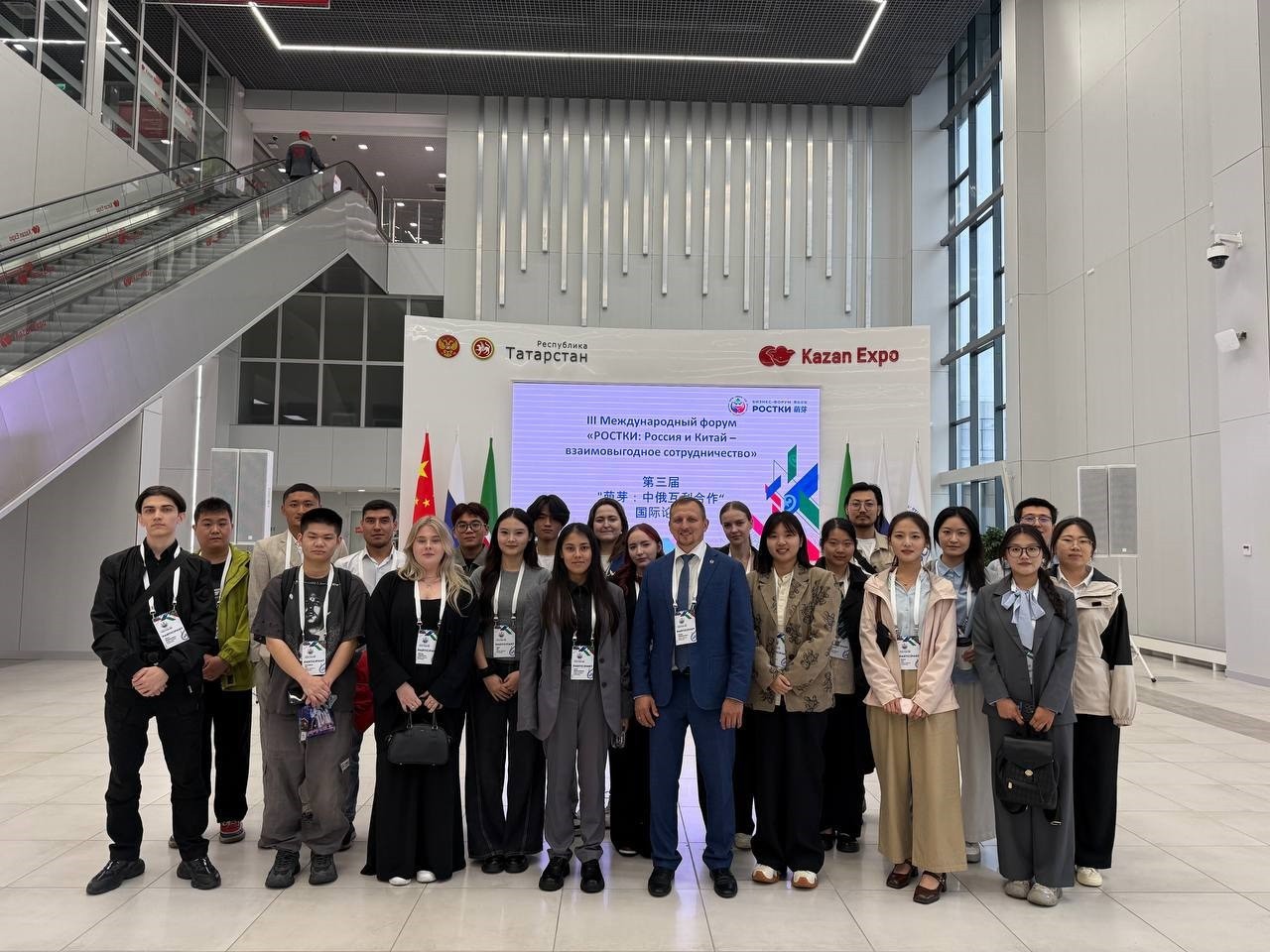 �������� ���������� ��������� � �������� ��� ������ ������� � III ������������� ������ '������: ������ � ����� ? �������������� ��������������'