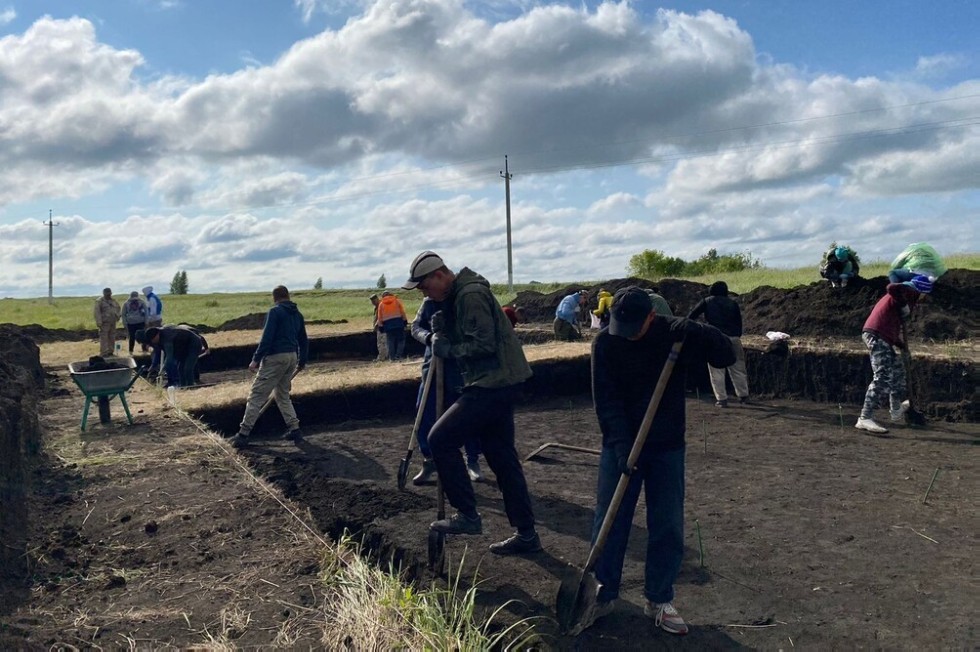 Археологическая экспедиция раскрывает тайны Волжской Булгарии Археологическая экспедиция раскрывает тайны Волжской Булгарии