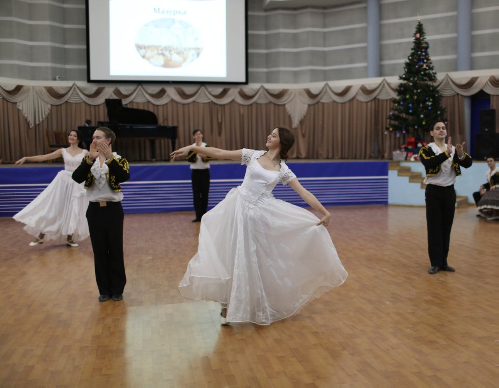 В преддверии Нового года? В преддверии Нового года?