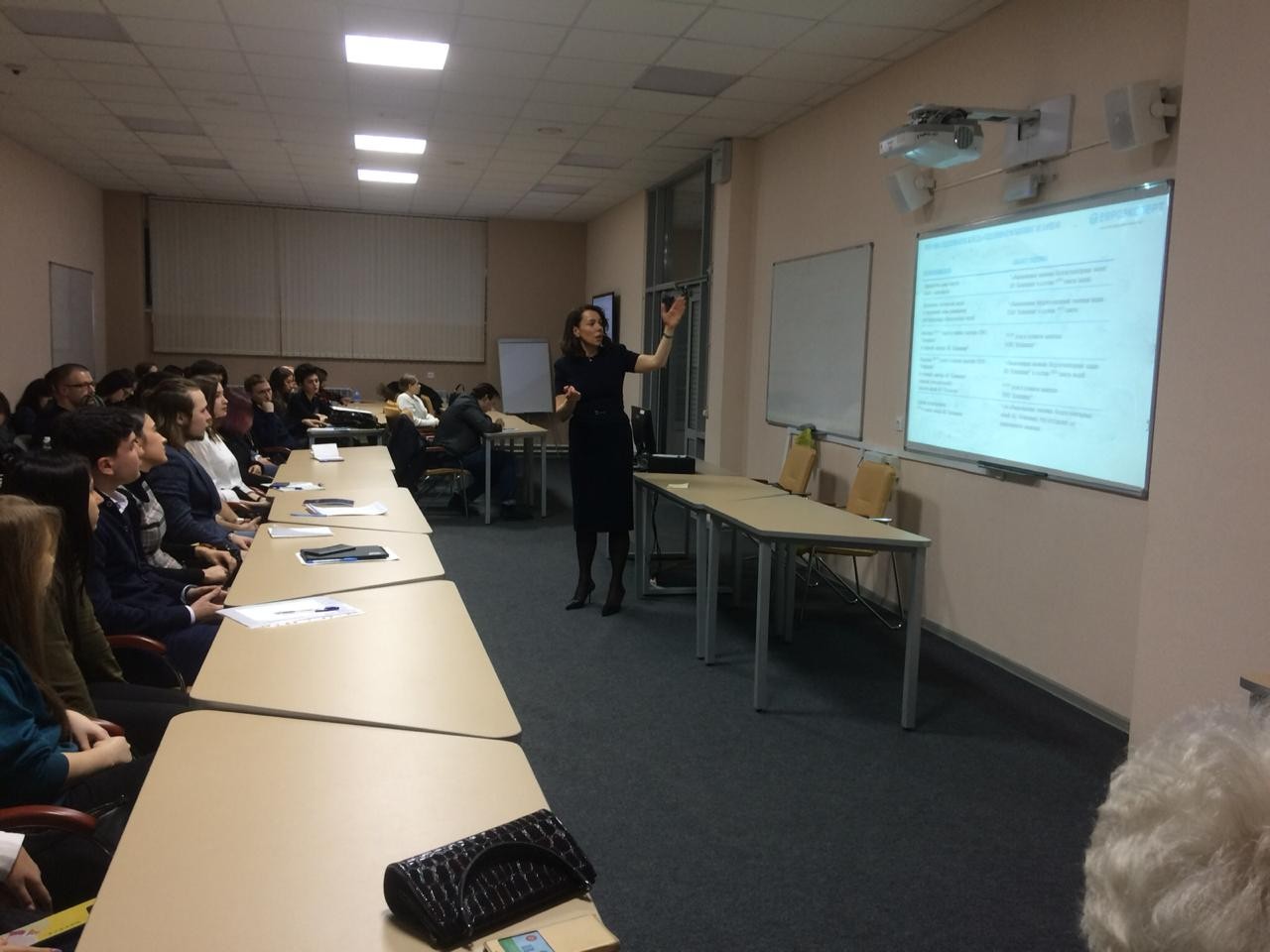 В Институте управления, экономики и финансов состоялась серия открытых лекций компании НАО В Институте управления, экономики и финансов состоялась серия открытых лекций компании НАО