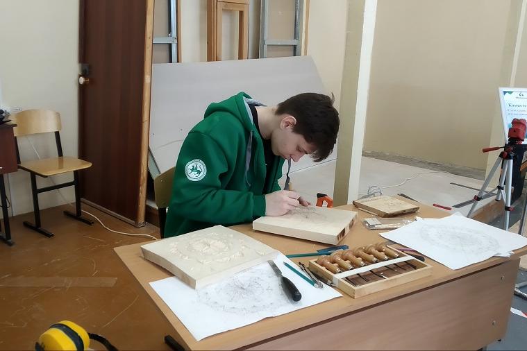 Преподаватели Елабужского института КФУ стали участниками научно-практической конференции и провели профориентационные встречи в городе Бугульма Преподаватели Елабужского института КФУ стали участниками научно-практической конференции и провели профориентационные встречи в городе Бугульма