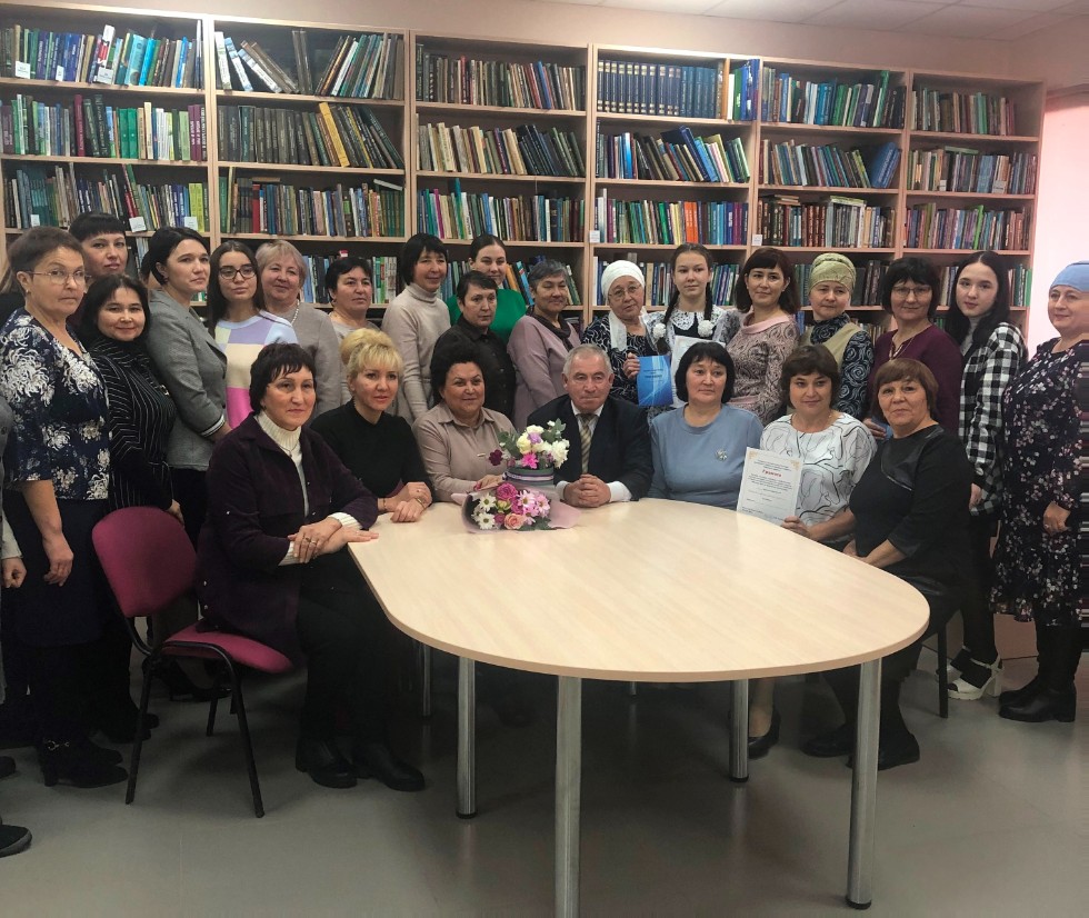 Бер җылы сүз көтәм? Бер җылы сүз көтәм?