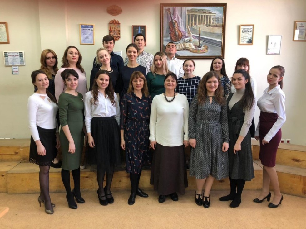 ����� �������� �������