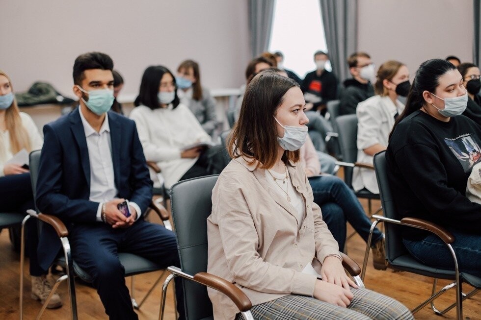 Научно-практическая конференция 'Роль и влияние женщин на мировой политической арене' Научно-практическая конференция 'Роль и влияние женщин на мировой политической арене'