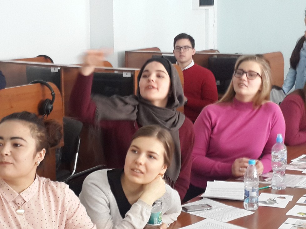 ����������