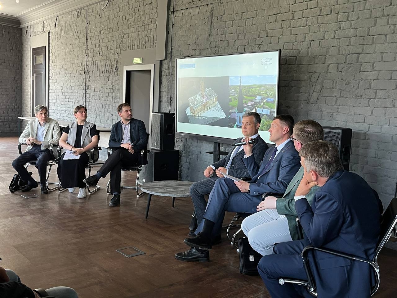 В Институте дизайна и пространственных искусств КФУ успешно прошла Международная научно-практическая конференция 'Инновации. Дизайн. Инженерия. Архитектура. Искусство' В Институте дизайна и пространственных искусств КФУ успешно прошла Международная научно-практическая конференция 'Инновации. Дизайн. Инженерия. Архитектура. Искусство'