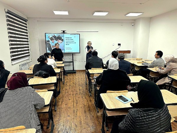Scientific and methodological seminars were held for teachers and undergraduates of Kokand State Pedagogical Institute.