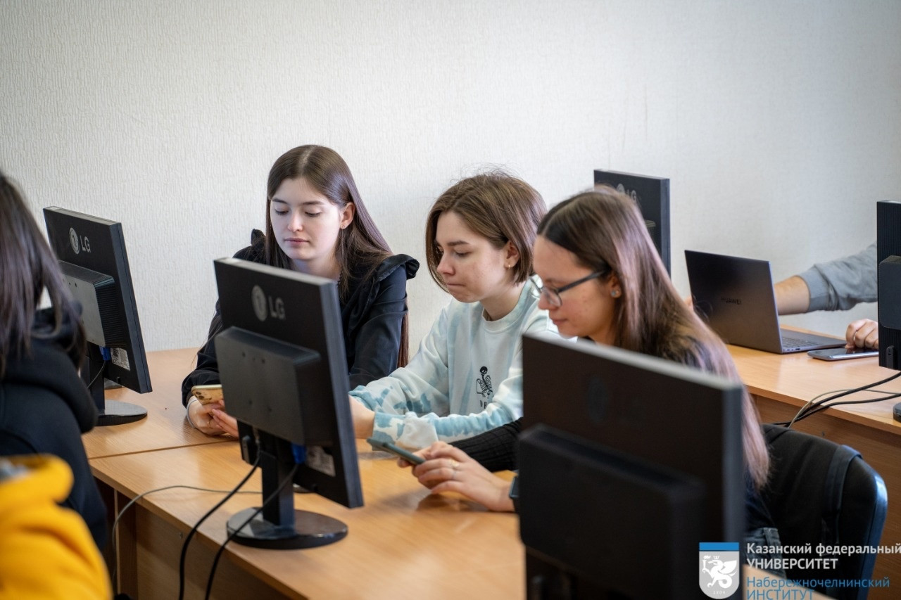 День '1С:Карьеры-2022' День '1С:Карьеры-2022'