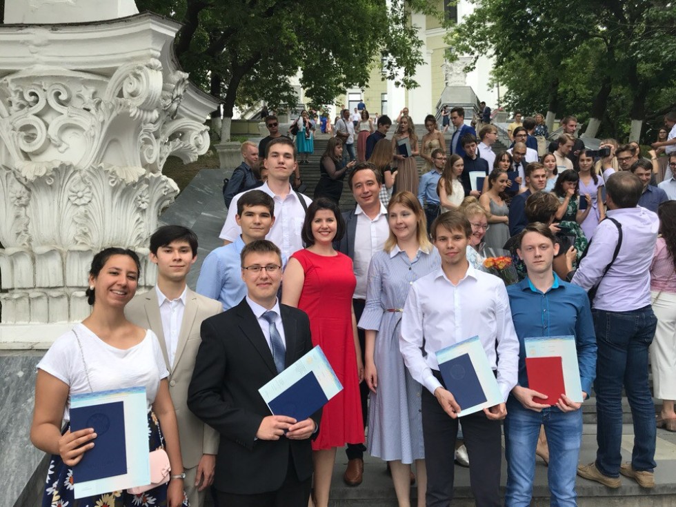 Выпускные квалификационные работы выпускников-бакалавров 2018 года по направлению подготовки 03.03.03 'Радиофизика' Выпускные квалификационные работы выпускников-бакалавров 2018 года по направлению подготовки 03.03.03 'Радиофизика'