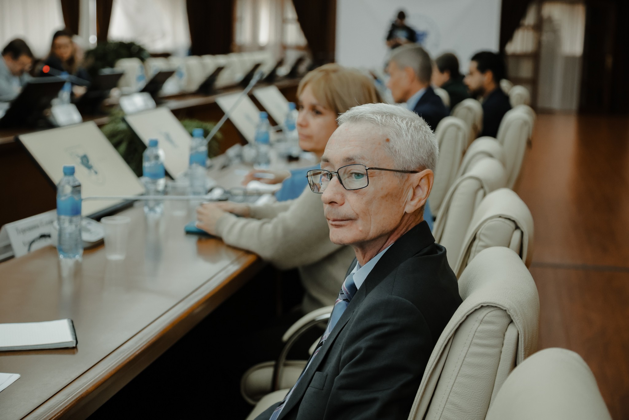 Брикс Брикс