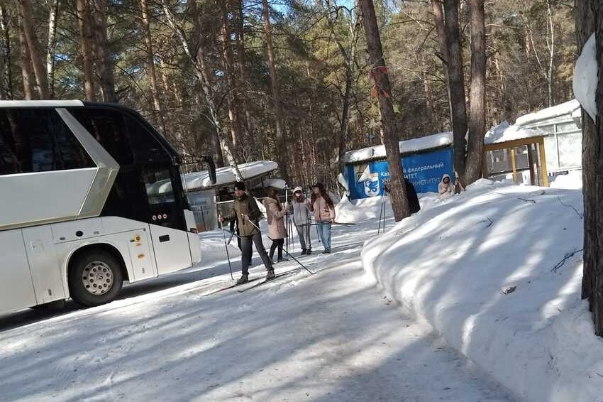 Студенты отделения экономических и юридических наук выехали в 'Буревестник' Студенты отделения экономических и юридических наук выехали в 'Буревестник'