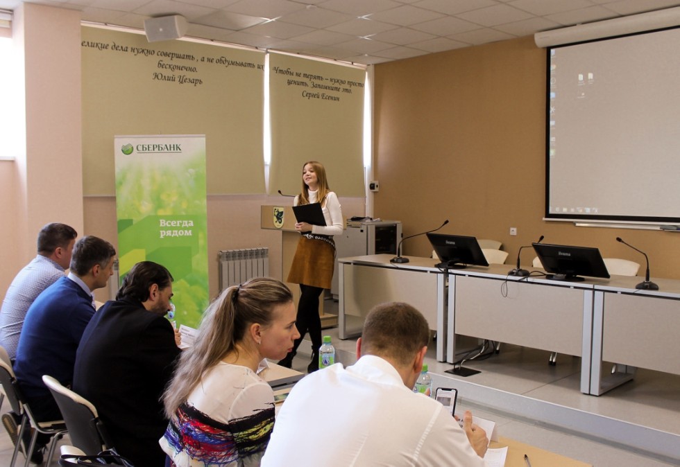 ������ ����� ���������� INVESTCHALLENGE � ������ �������� '��� 100 �����' ��������� '������� �������������'