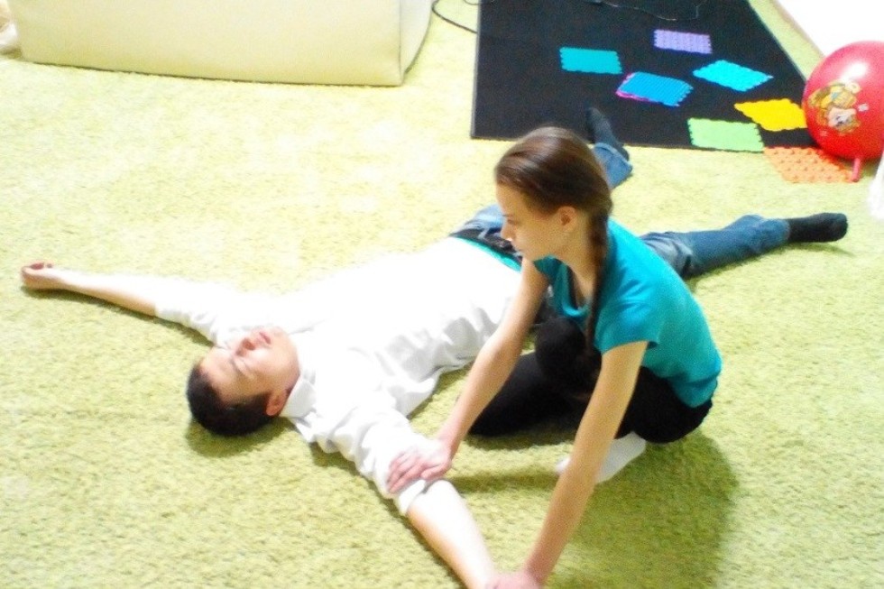 Телесно-ориентированный тренинг для студентов Елабужского института КФУ Телесно-ориентированный тренинг для студентов Елабужского института КФУ