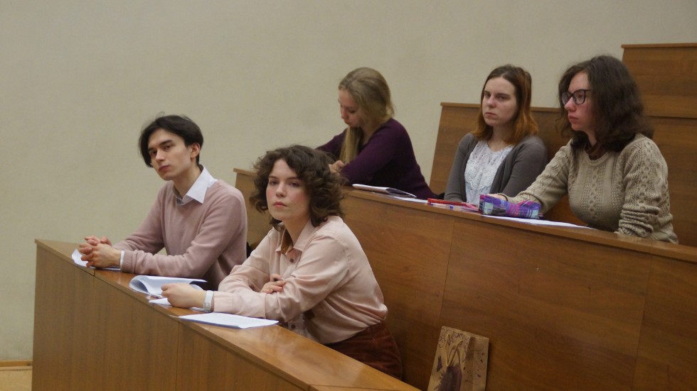 � ������ ����� ������� � ���������� ��������� ��. ���� �������� ���� ��� ������ �������� ������������ �����������