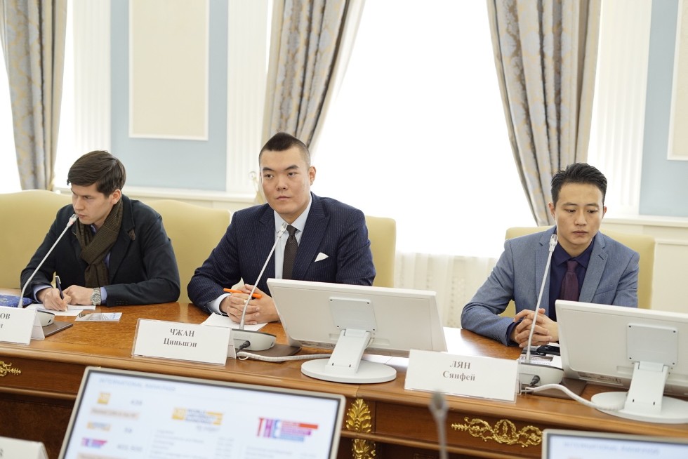 Student recruitment and other matters discussed with Chengdu company Beijing Tianfu and Sichuanese schools