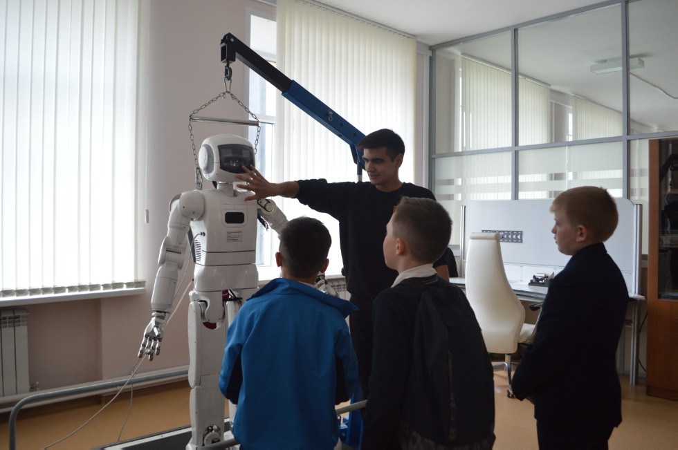 ����� ��������� ���� ������������� 