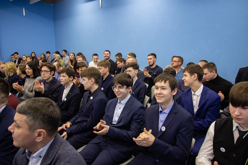 Более 120 докладов представили участники Международной научно-практической конференции, посвященной К.А.Валиеву Более 120 докладов представили участники Международной научно-практической конференции, посвященной К.А.Валиеву