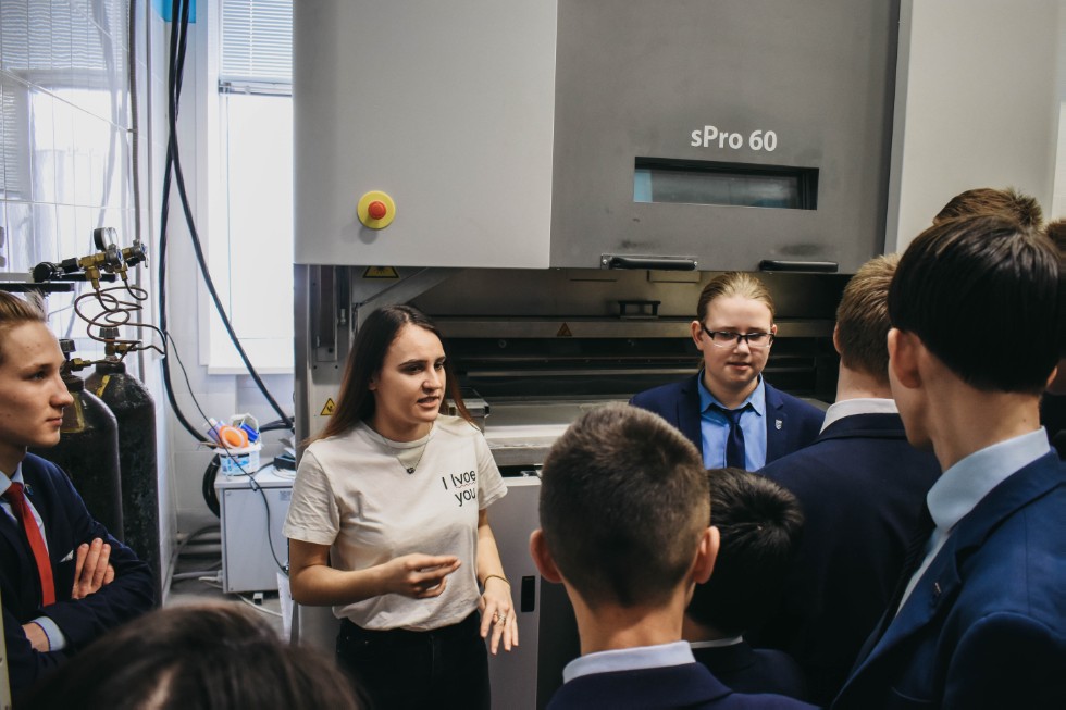 ����� ��������� ���� ������������� 