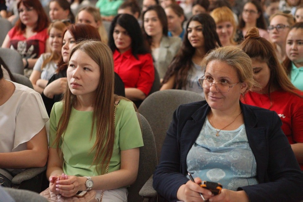 Погружение в мир русской национальной культуры и истории Погружение в мир русской национальной культуры и истории