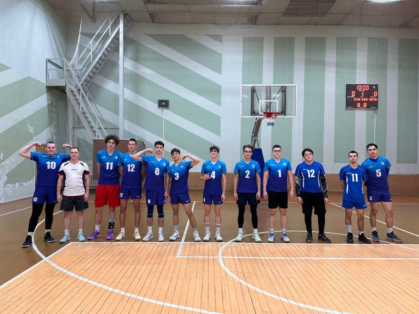 Наша волейбольная команда ? чемпионы зоны Наша волейбольная команда ? чемпионы зоны