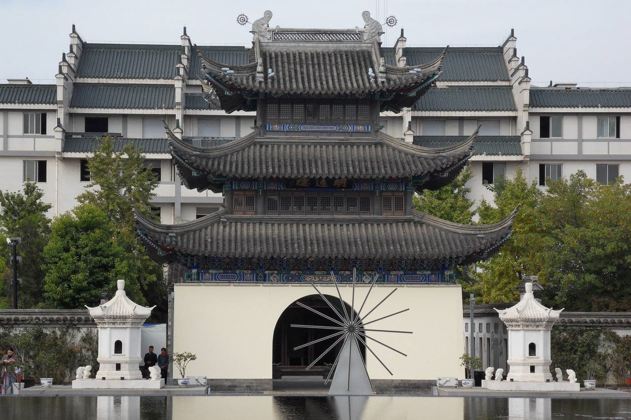 Студенты Елабужского института КФУ проходят стажировку в Пекинском педагогическом университете Студенты Елабужского института КФУ проходят стажировку в Пекинском педагогическом университете