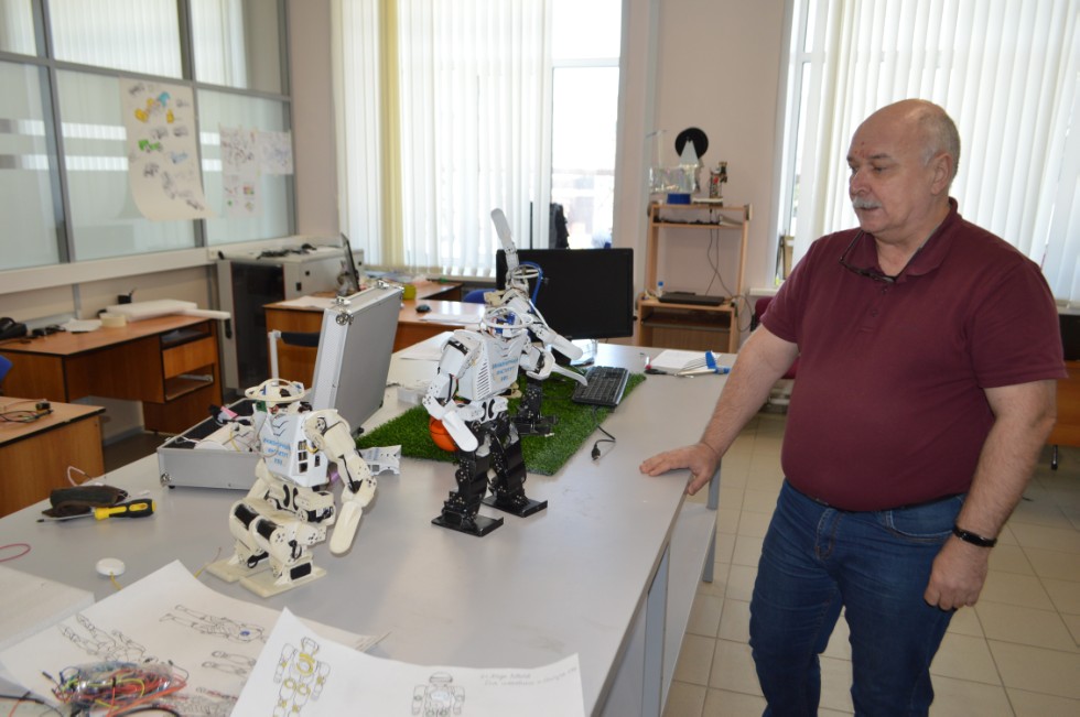 ������������� DASSAULT SUSTEMES �������� ���������� �������� ���