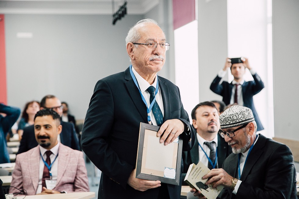 В Институте международных отношений проходит I Международный научный симпозиум 'История и культура Золотой Орды' В Институте международных отношений проходит I Международный научный симпозиум 'История и культура Золотой Орды'