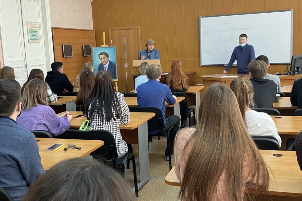 В преддверии Нового года прошло награждение актива отделения экономических и юридических наук В преддверии Нового года прошло награждение актива отделения экономических и юридических наук