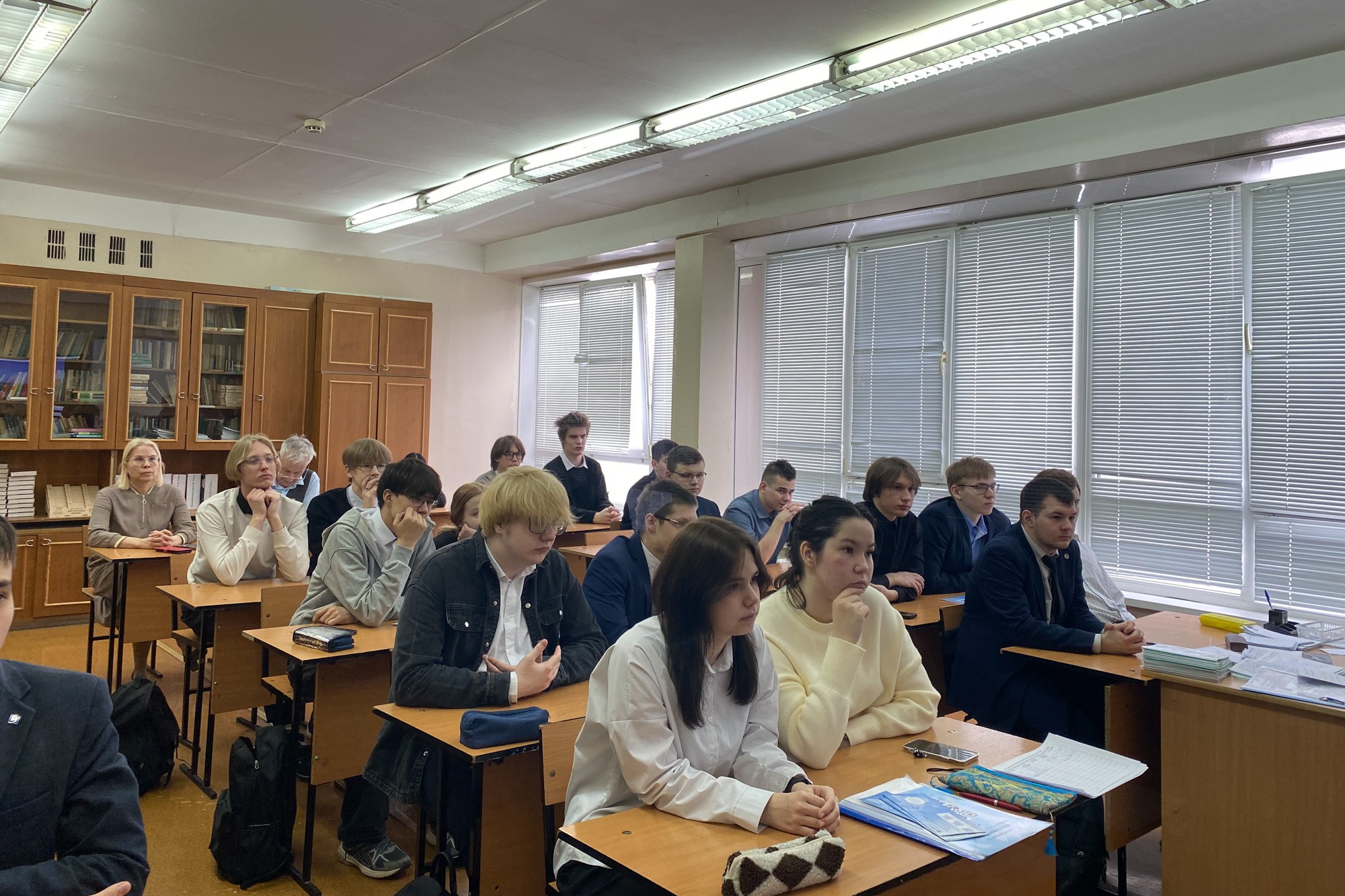 Состоялись профориентационные встречи со старшеклассниками Набережных Челнов Состоялись профориентационные встречи со старшеклассниками Набережных Челнов