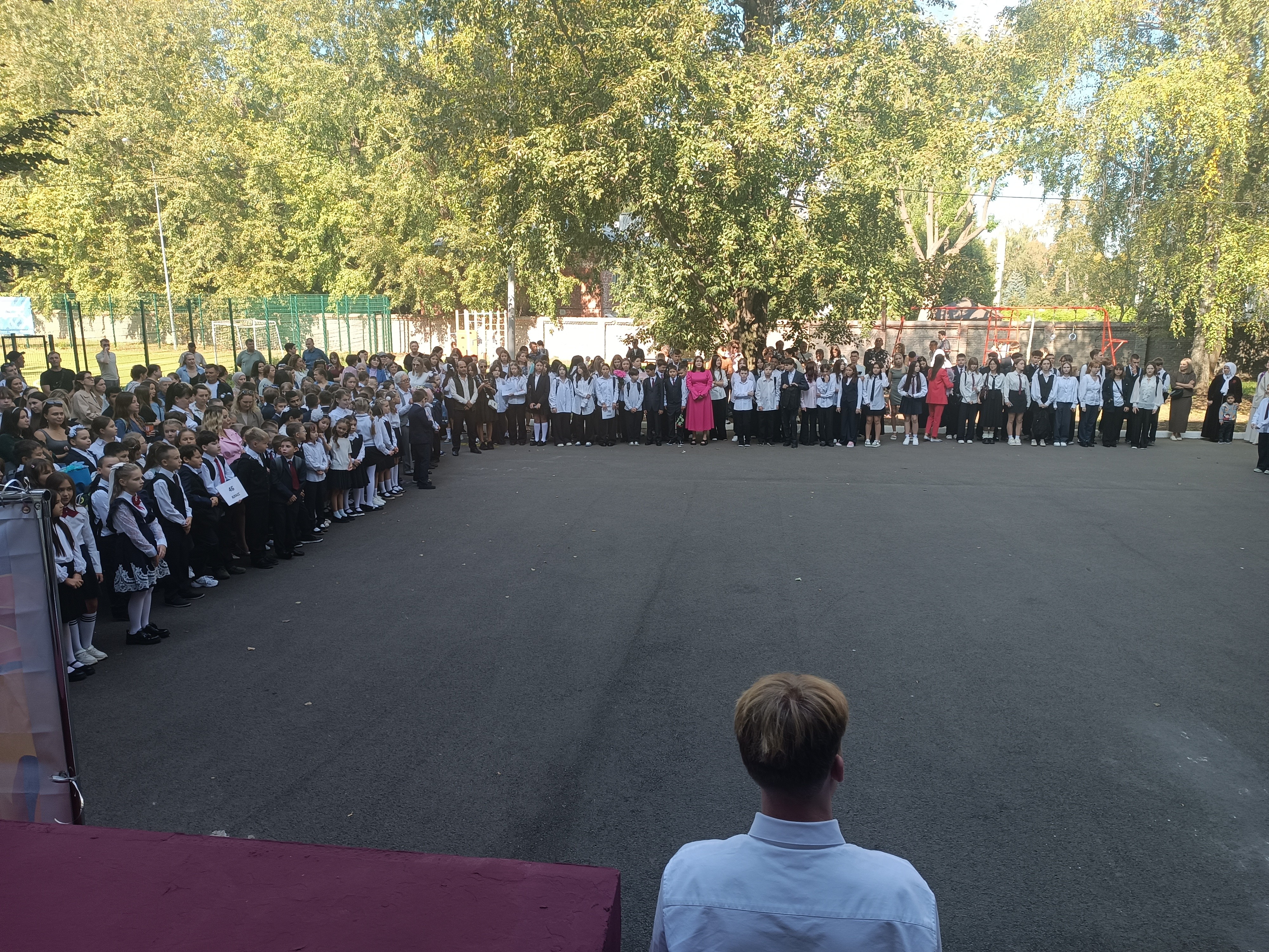 Праздник 'День знаний 1 сентября' в Гимназии 126 и в Институте психологии и образования КФУ Праздник 'День знаний 1 сентября' в Гимназии 126 и в Институте психологии и образования КФУ