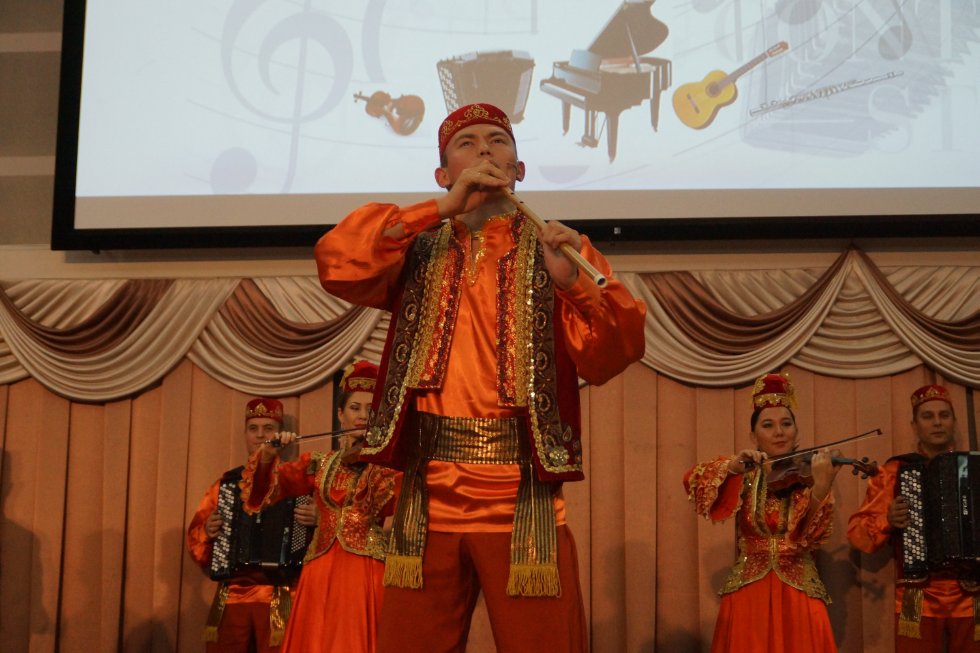 ������ ����������-��������������� ����������� � ������