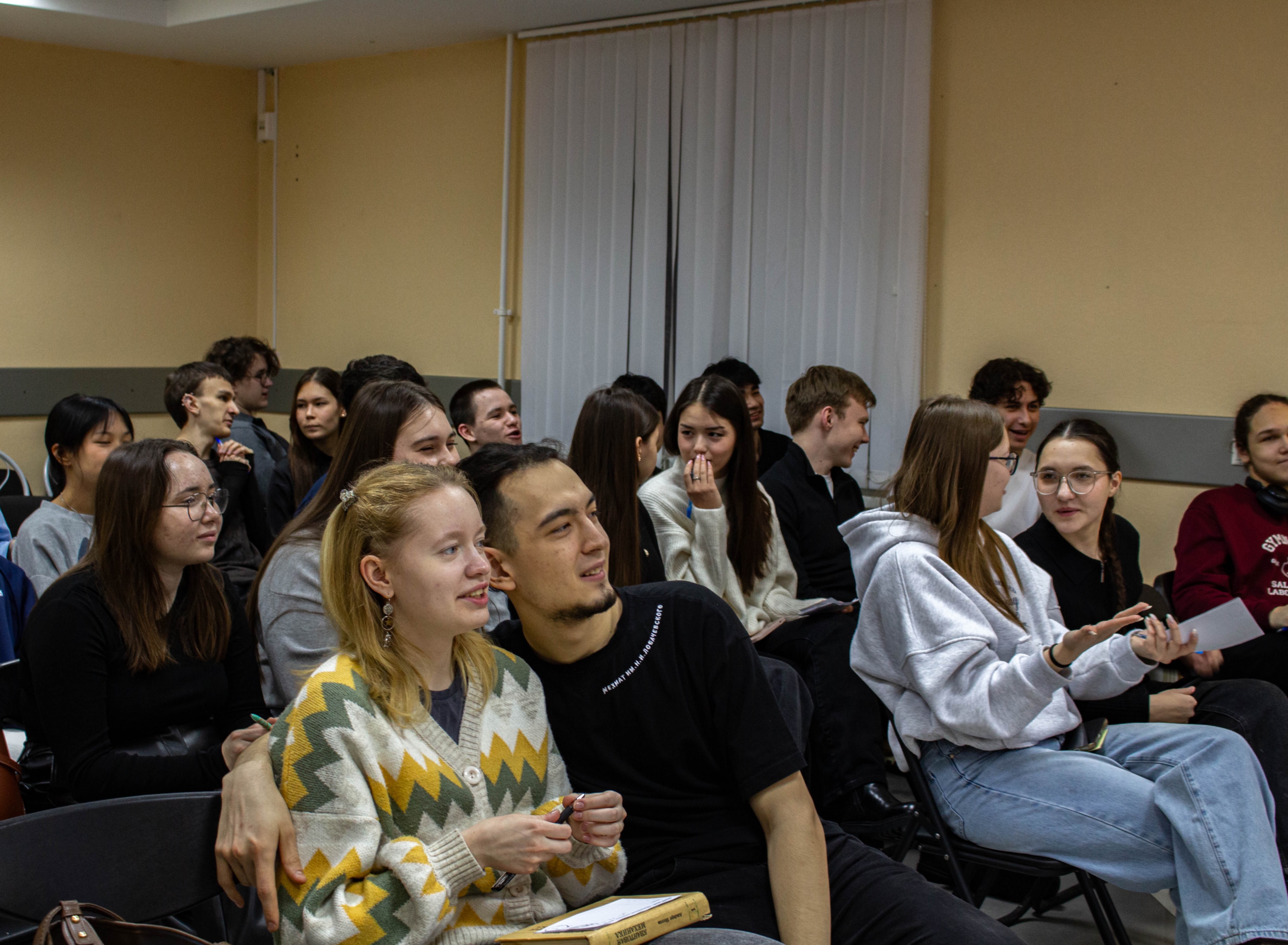 Интеллектуальная игра 'Что? Где? Когда?' Интеллектуальная игра 'Что? Где? Когда?'