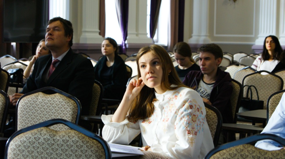 ���� � �����