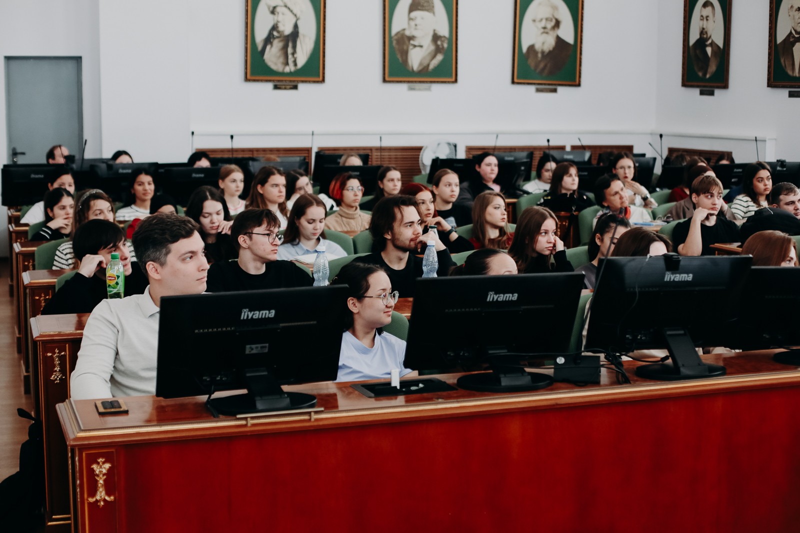 �������� ���� ������ � ���: � ����������� � �������������� �������