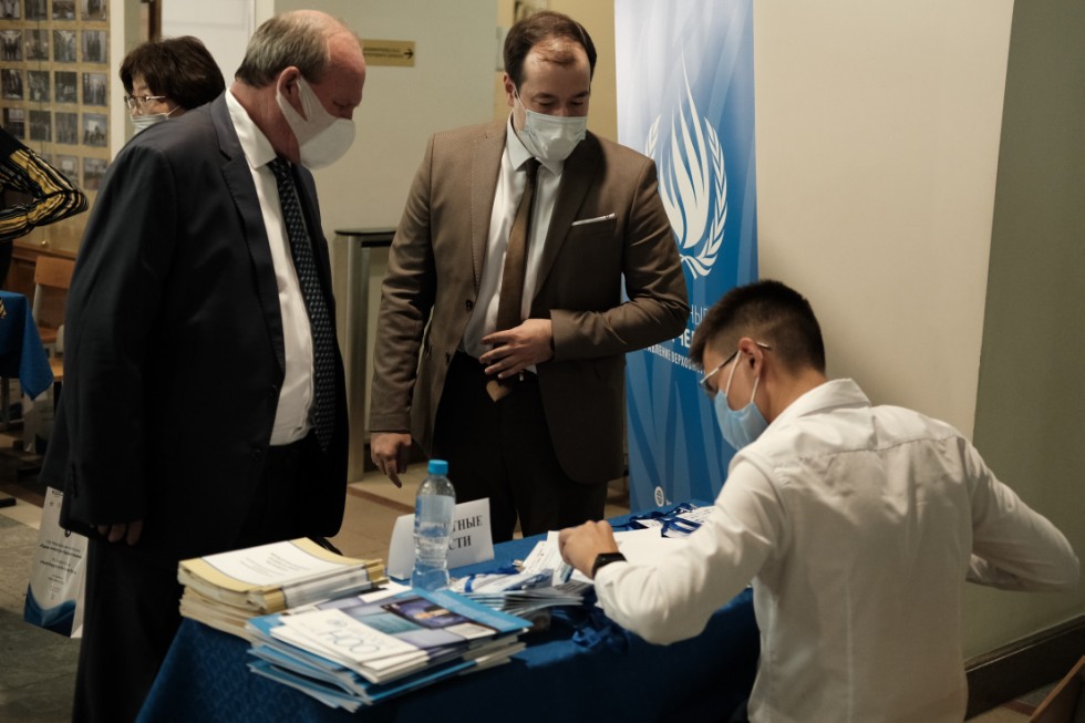 � ��� ���������� VIII ������������� ������ ����� '����� �������� ��� ����� ���������'