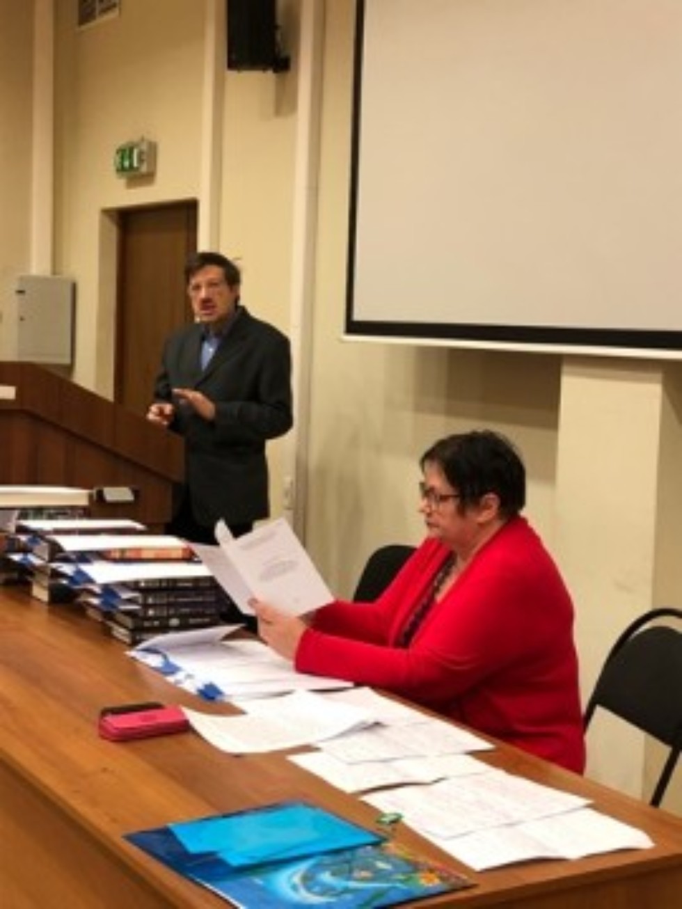 Ведущие актеры Казанского ТЮЗа на закрытии XVII Всероссийской научно-практической конференции 'Литературоведение и эстетика в XXI веке ('Татьянин день')' Ведущие актеры Казанского ТЮЗа на закрытии XVII Всероссийской научно-практической конференции 'Литературоведение и эстетика в XXI веке ('Татьянин день')'