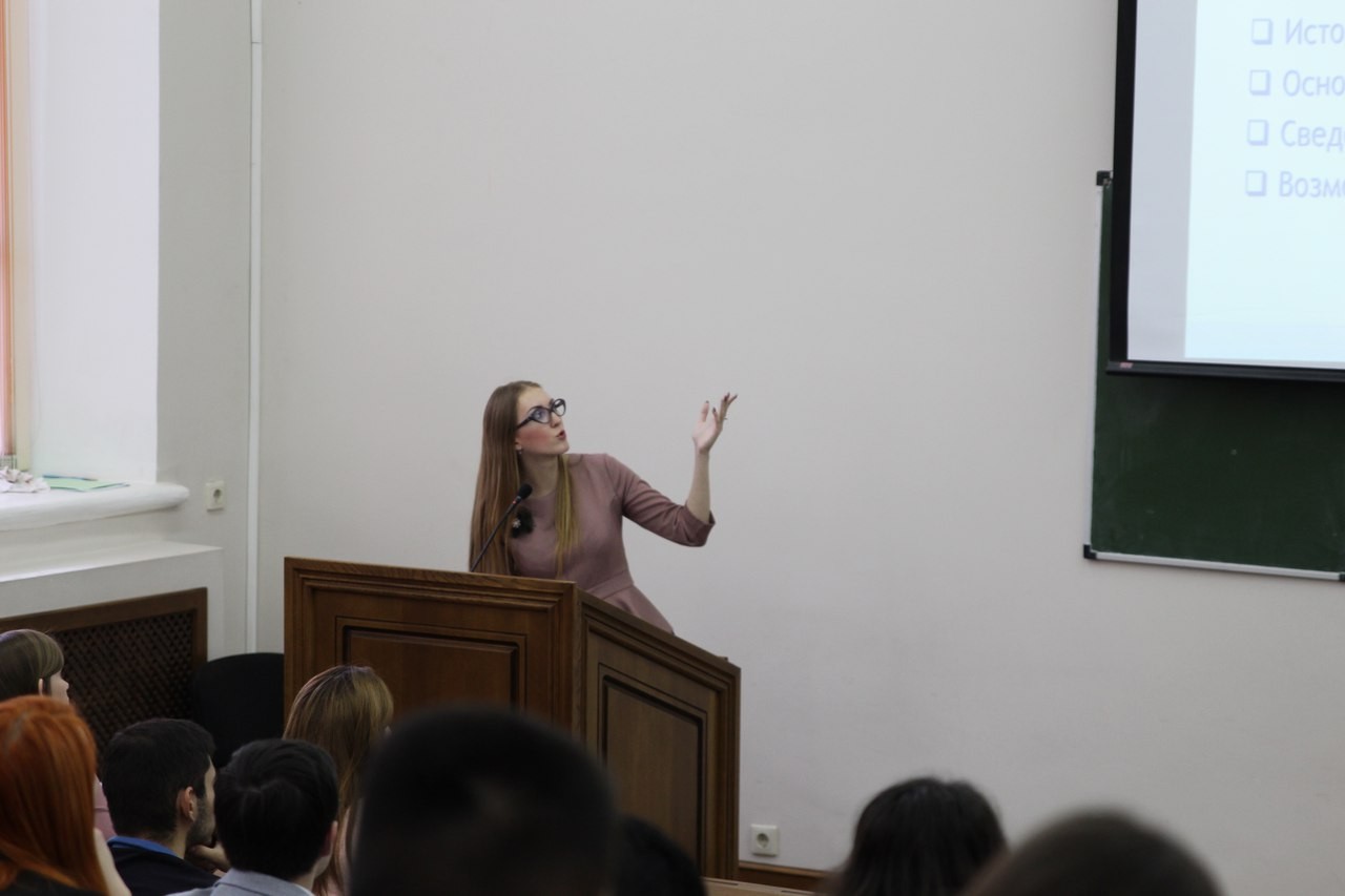 В единстве сила: Политсковородка обсудила значение патриотических праздников В единстве сила: Политсковородка обсудила значение патриотических праздников