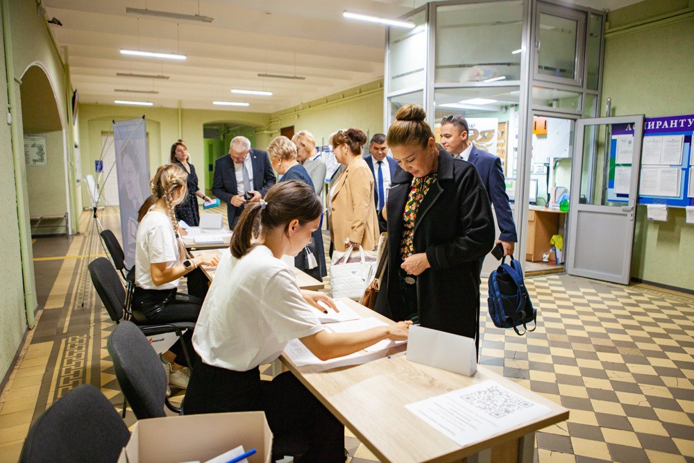 IX ������������ ������: ������� (����)