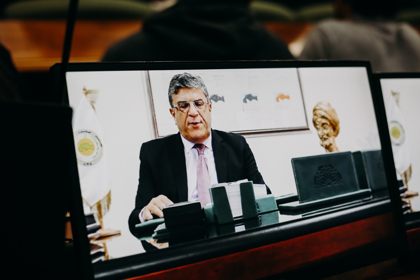 В КФУ начал работу форум 'Россия ? Африка: политика, экономика, история и культура' В КФУ начал работу форум 'Россия ? Африка: политика, экономика, история и культура'