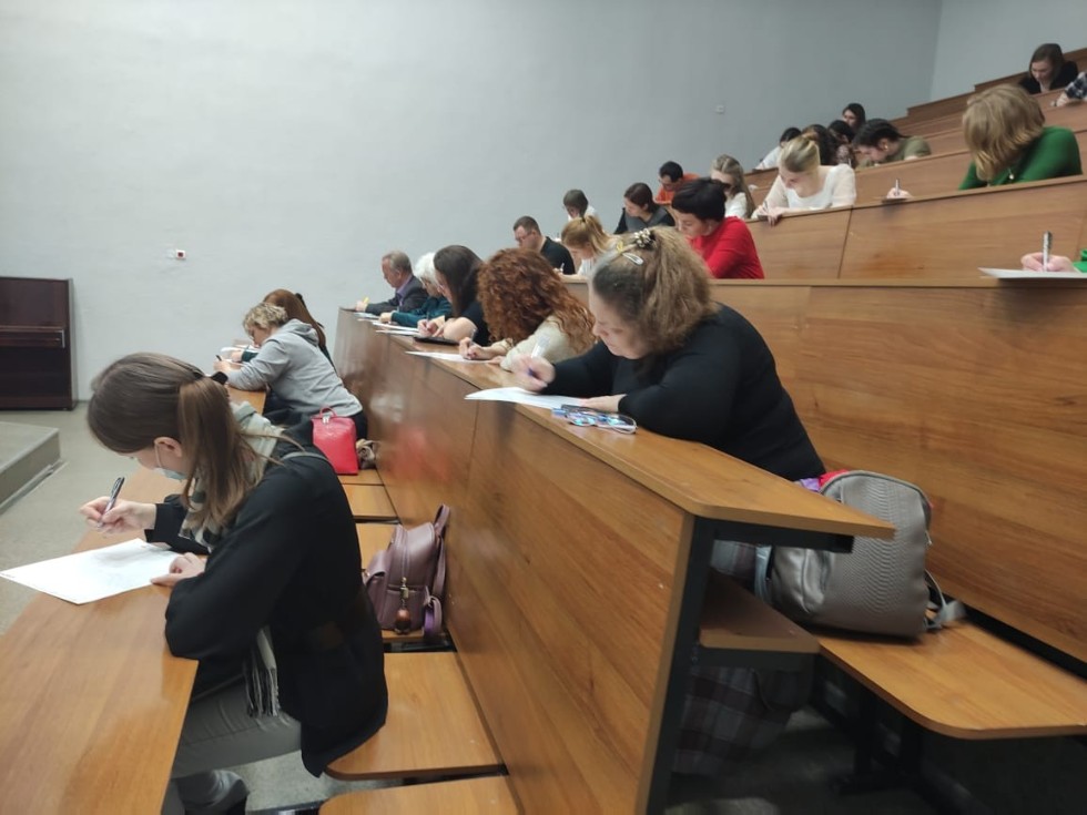 ��������� �������:  '������ �������� ? ��� �����!'