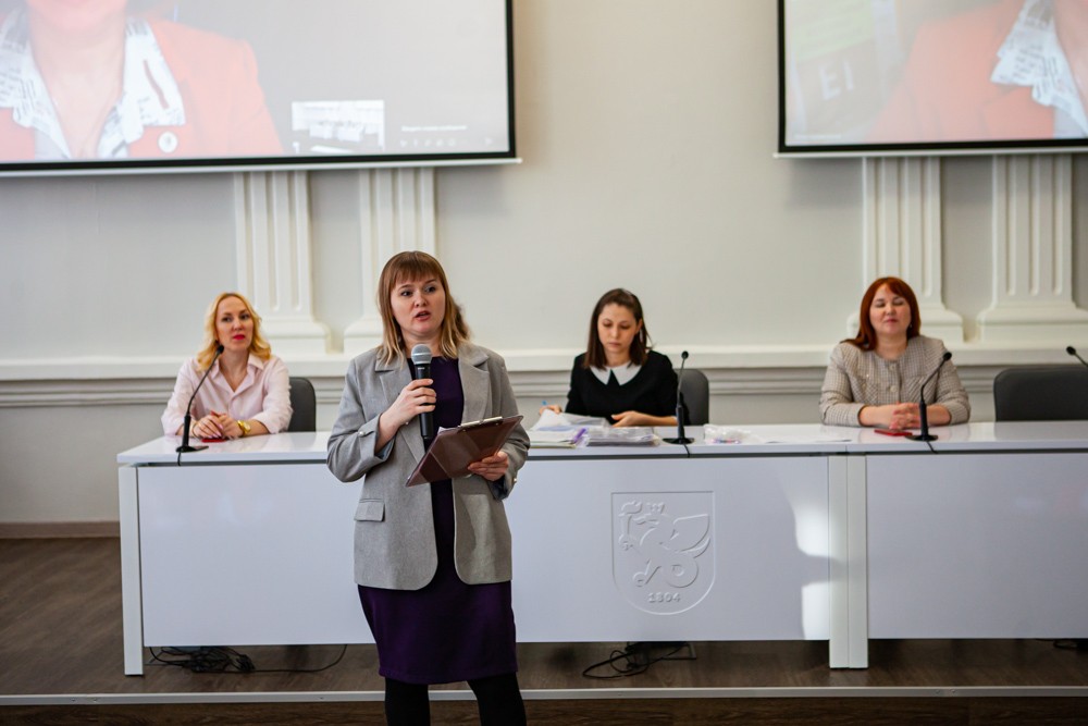 В Елабужском институте состоялась Республиканская олимпиада для школьников 'Педагогика ? первое и высшее из искусств...' В Елабужском институте состоялась Республиканская олимпиада для школьников 'Педагогика ? первое и высшее из искусств...'