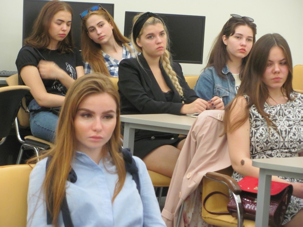 Продолжается запись слушателей в Школу молодого журналиста Продолжается запись слушателей в Школу молодого журналиста