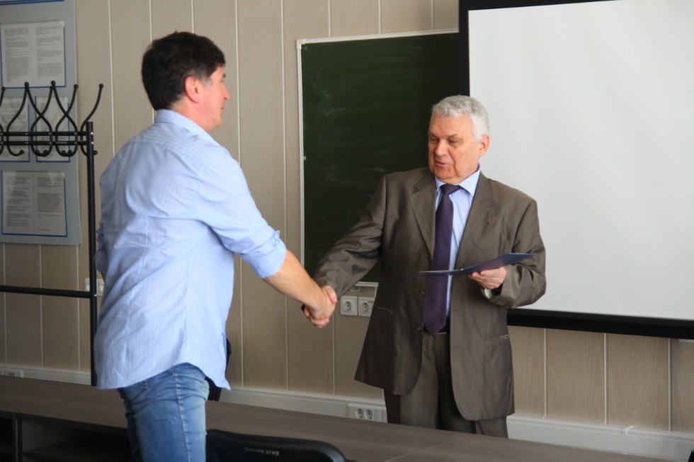 ����� ��������� ������������ 